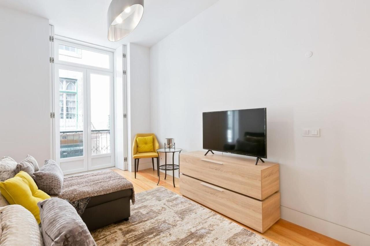 Spacious 1 Bedroom Apartment Near Baixa Lisboa Exterior foto